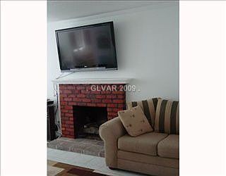 1st image of 5827 Alcott Ave