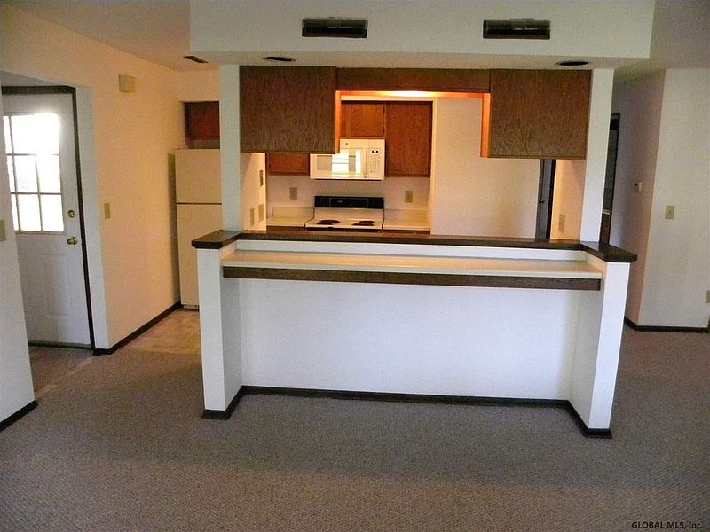 5th image of 114 Victory Way