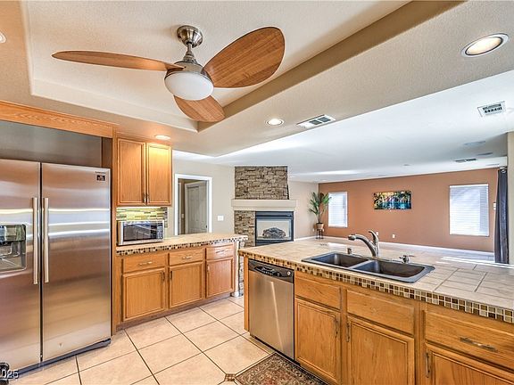 5th image of 8075 Coronado Coast St