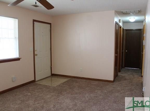 4th image of 2205 Teresa Dr