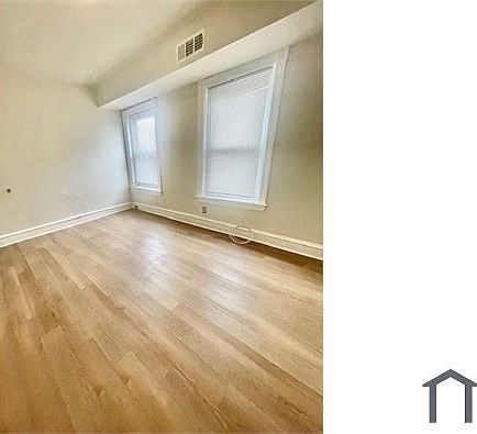 2nd image of 400 E Main St #400B