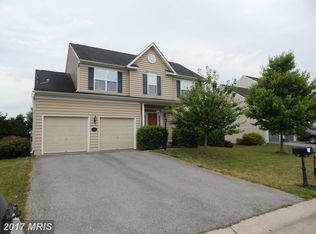 110 Augustine Ct, Kearneysville, WV 25430