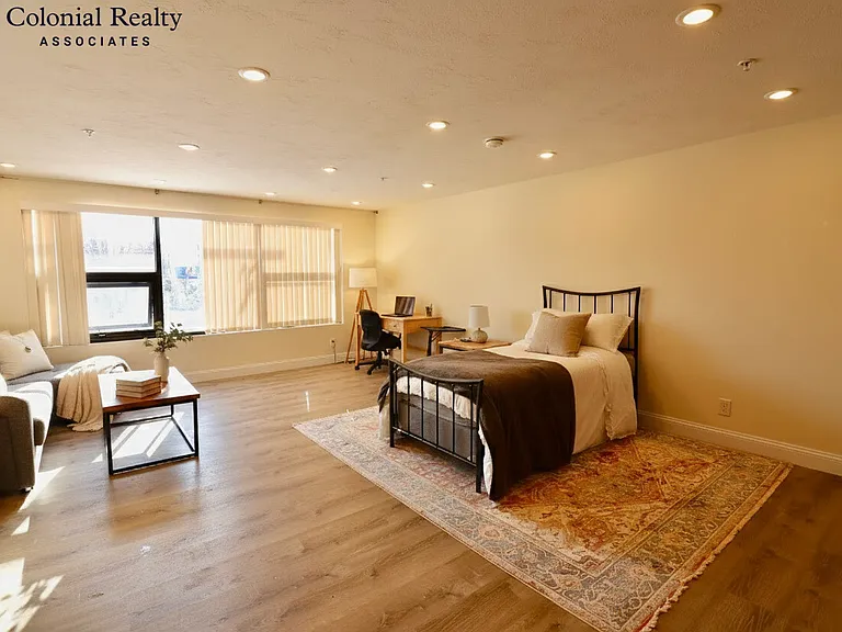 1034 Commonwealth Ave #202 — Photo 5