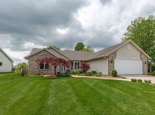 1731 Broken Oak Rd, Fort Wayne, IN 46818