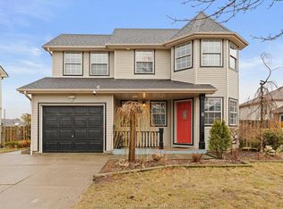6 Eastgrove Cres, Leamington, ON N8H 5J8