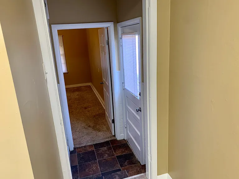 2938 S Washington Ave — Photo 11