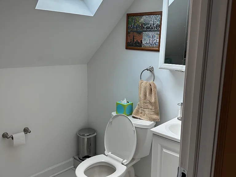 1452 N Greenview Ave #2F — Photo 13