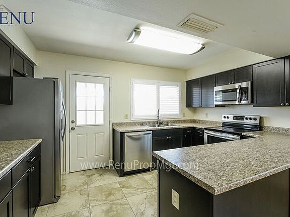 5th image of 4815 W Bluefield Ave