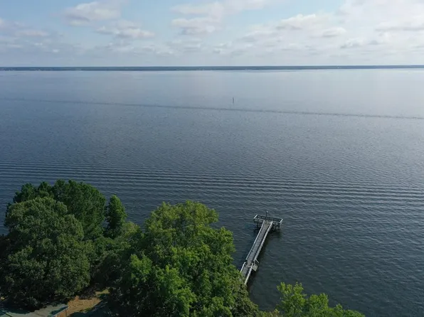 334 Lake Marion Ln, Vance, SC 29163
