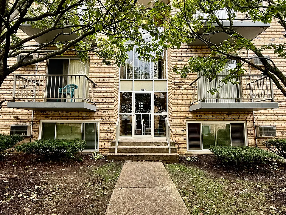 3527 Werk Rd #12