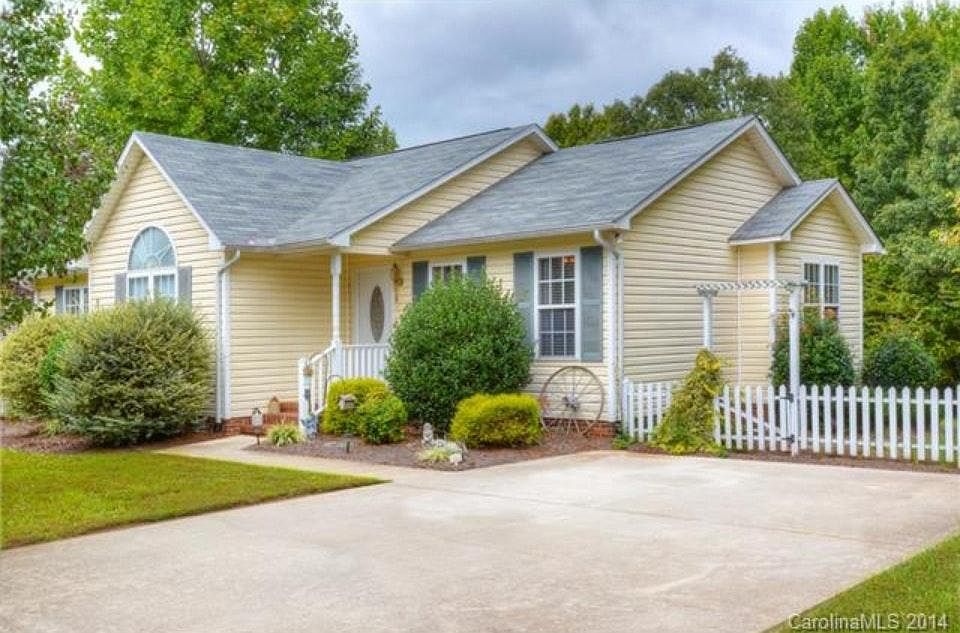 7556 Anchors Aweigh Ln, Sherrills Ford, NC 28673 Zillow