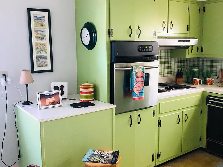 814 Shore Rd — Photo 11