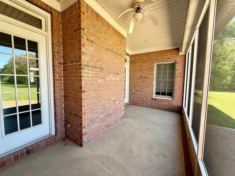 126 John Smith Rd — Photo 17