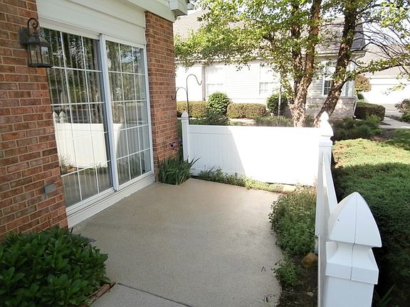 2nd image of 21101 W Cypress Ct