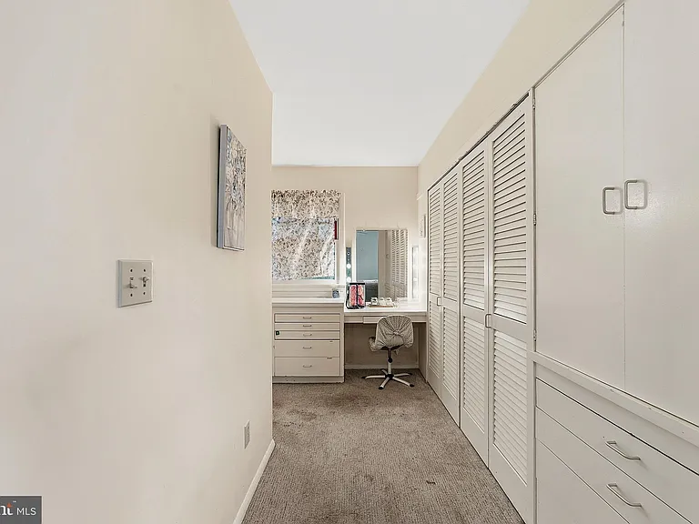 292 Glenn Ave — Photo 18