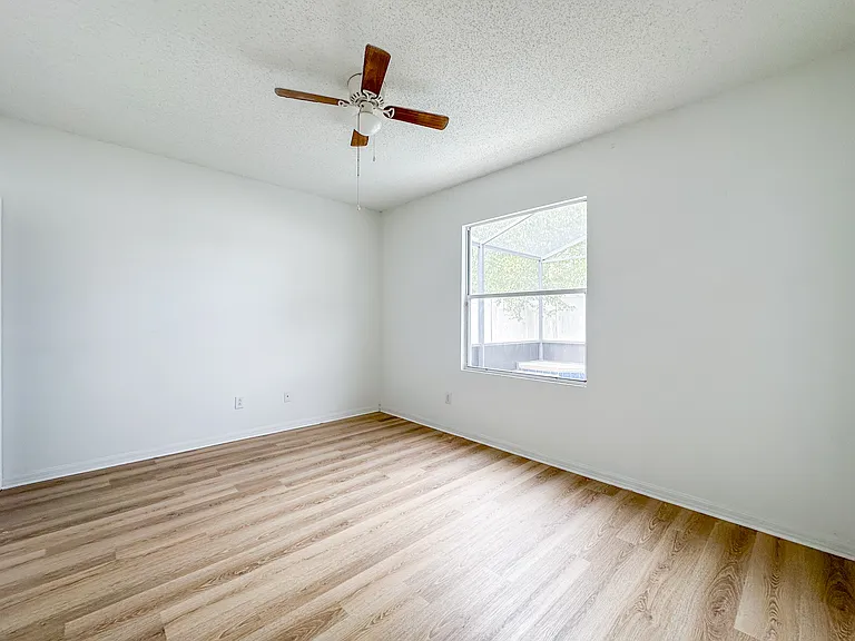 402 Sunset View Dr — Photo 15