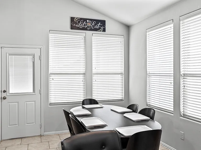 2313 Ridgeway Rd — Photo 11
