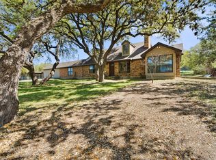 106 Duncan Ave, Johnson City, TX 78636