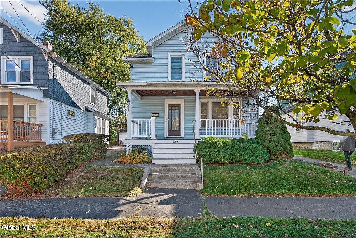 1st image of 1060 Keyes Avenue