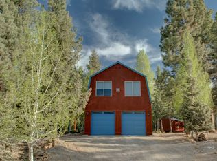 555 E Whispering Pines Dr, Alton, UT 84710