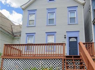 409 6th St, Irwin, PA 15642