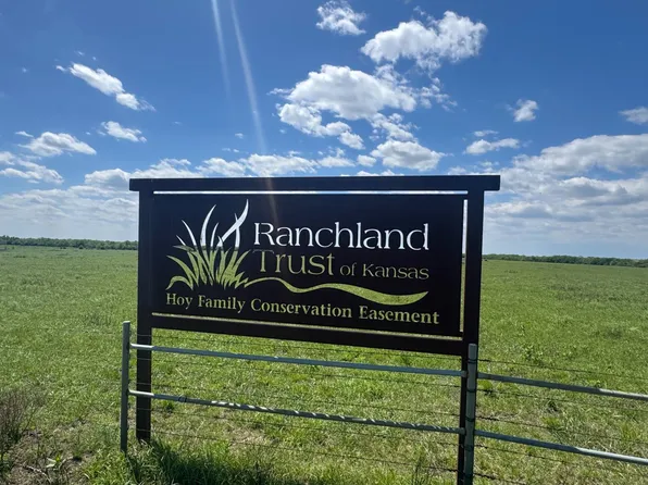 15480 NE Satchell Creek Rd, Cassoday, KS 66842