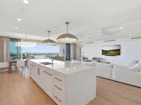 13945 Old Coast RD #803, NAPLES, FL 34110