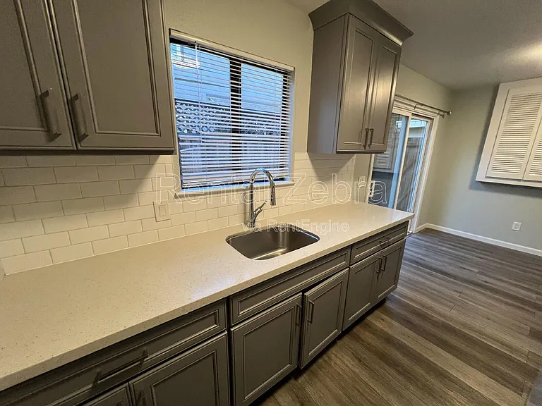 141 W Agua Caliente Rd #D — Photo 6