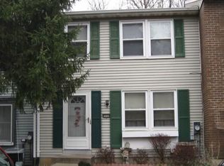 4558 Tree View Ct, Batavia, OH 45103