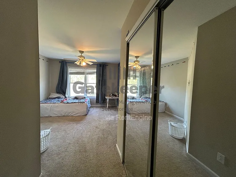 115 Hidden Lake Dr — Photo 24