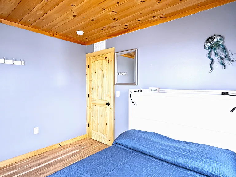 16 Riverview Ter #3 — Photo 4