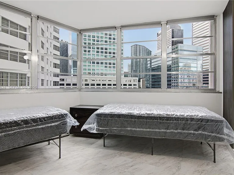801 Brickell Bay Dr #764L — Photo 10