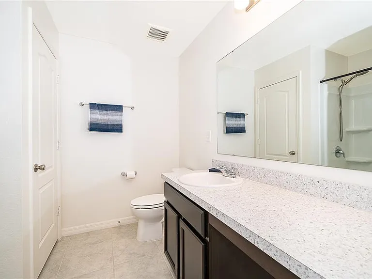 2405 Bulrush Dr — Photo 6