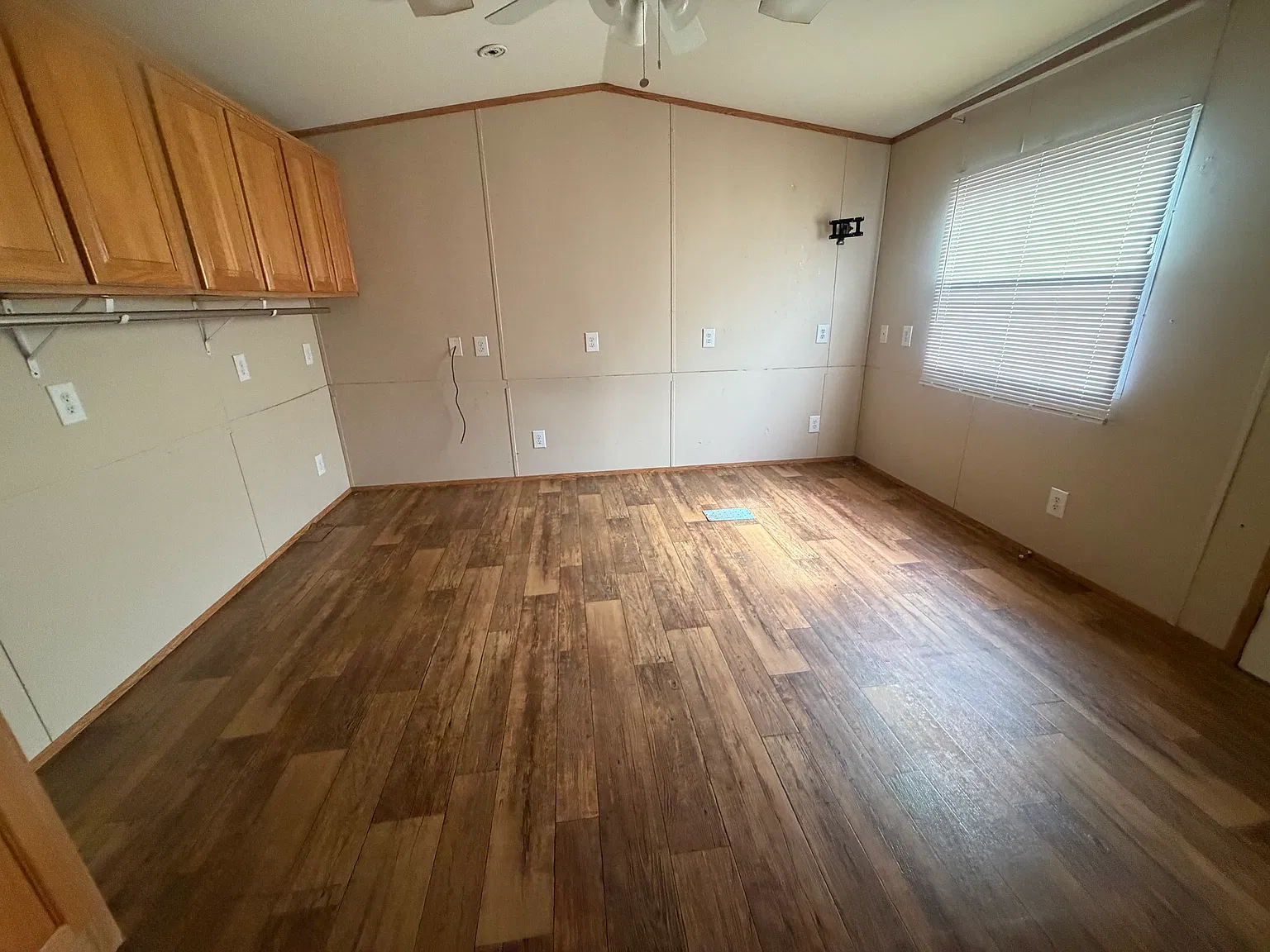 601 Clear Lake Rd — Photo 3