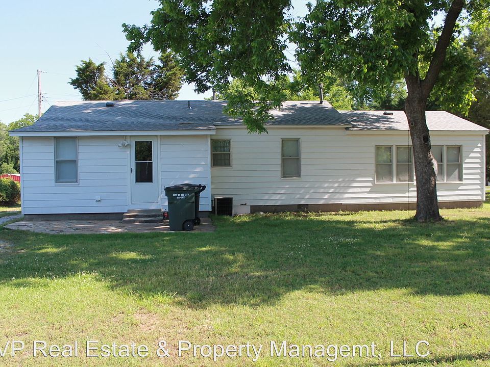 1st image of 3904 E Fairview Dr