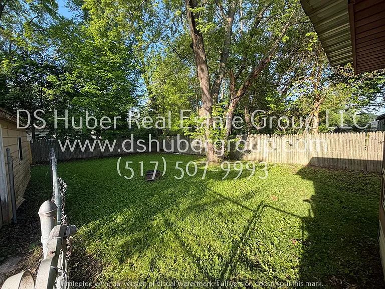 2823 Hillcrest St — Photo 11