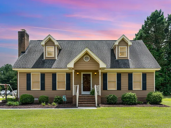 123 Sanders Rd, Benson, NC 27504