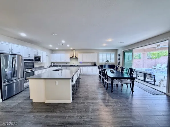 395 Grassy Pines Ct, Las Vegas, NV 89148