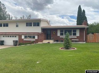 1611 Park Dr, Rawlins, WY 82301