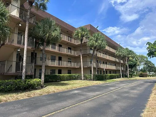 3101 NW 47th Ter #120