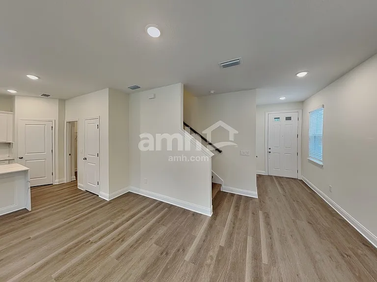 5674 Dease Rd — Photo 6