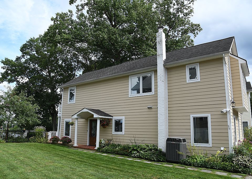 2nd image of 36 Shore Walk Rd