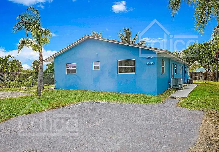 13753 Oleander Ave — Photo 3