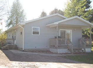 1866 Harrison Ave, Cheboygan, MI 49721