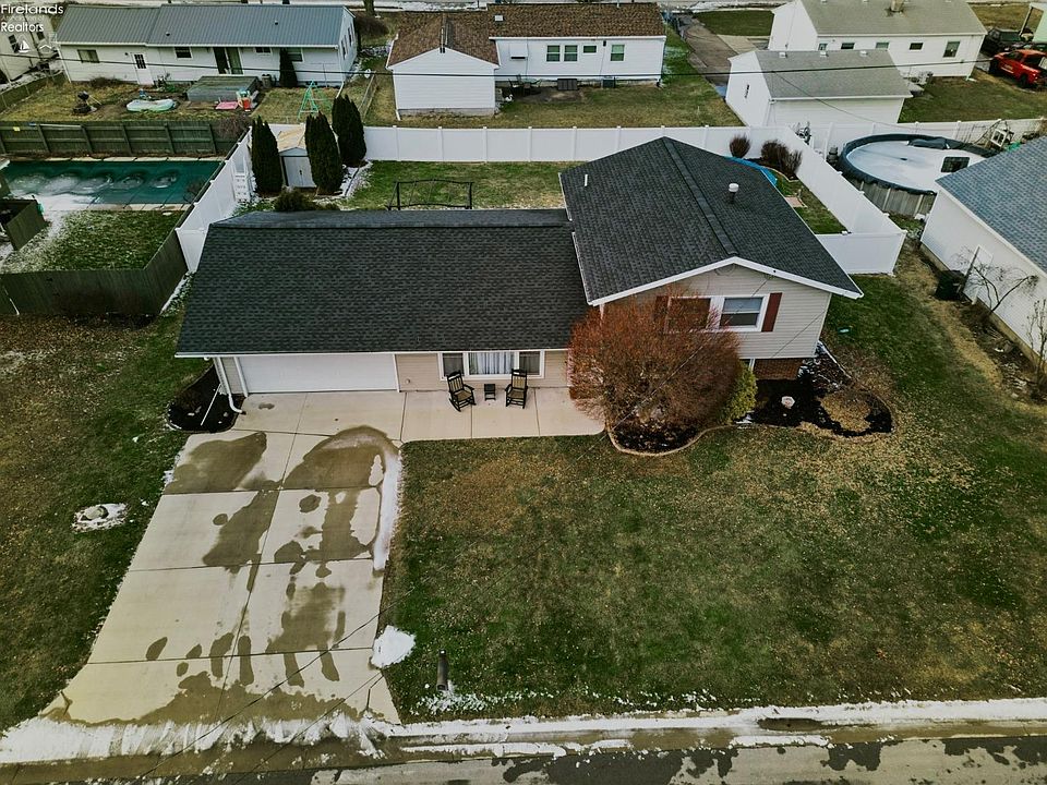 1st image of 315 Meadow Ln
