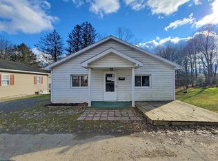 1506 Worthington St, Fairmont, WV 26554