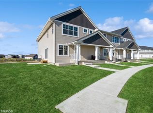 2339 Roycroft Aly, Marion, IA 52302