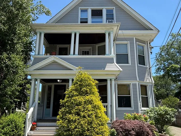 405 Central Ave — Photo 1