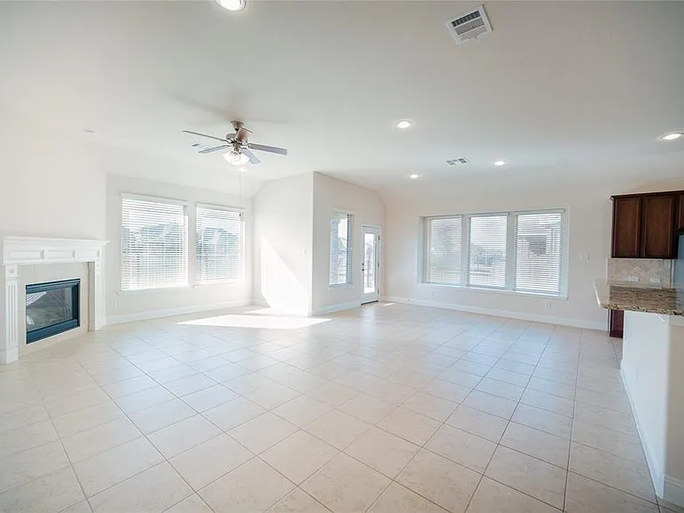 9003 Gardenia Meadow Ln — Photo 2