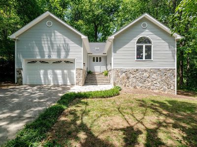 370 Flower Dr, Mcgaheysville, VA, 22840